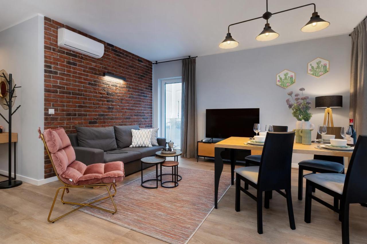 Exclusive Apartments Mostowa By Renters Prestige Poznań Buitenkant foto